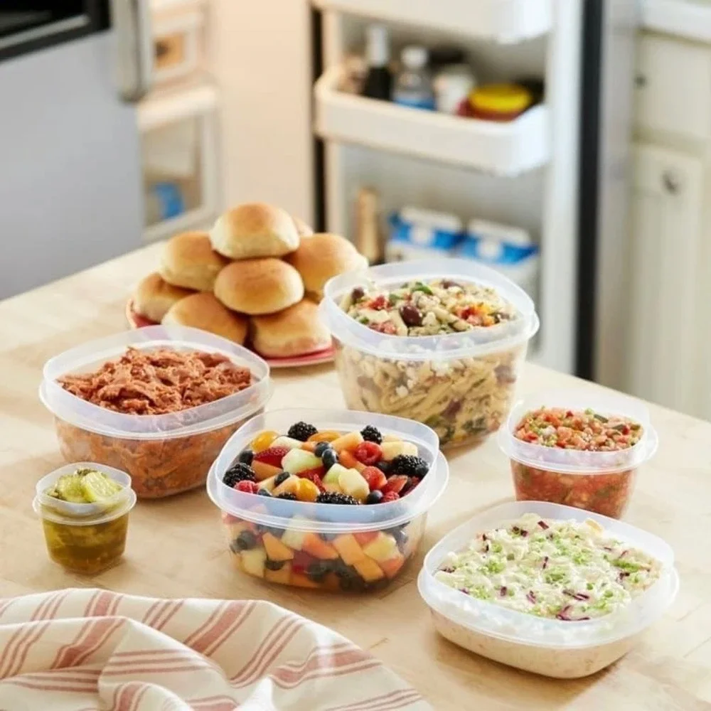 Rubbermaid Easy Find Lids 5 Cup Food Storage Containers Red 3 Pack 2007611
